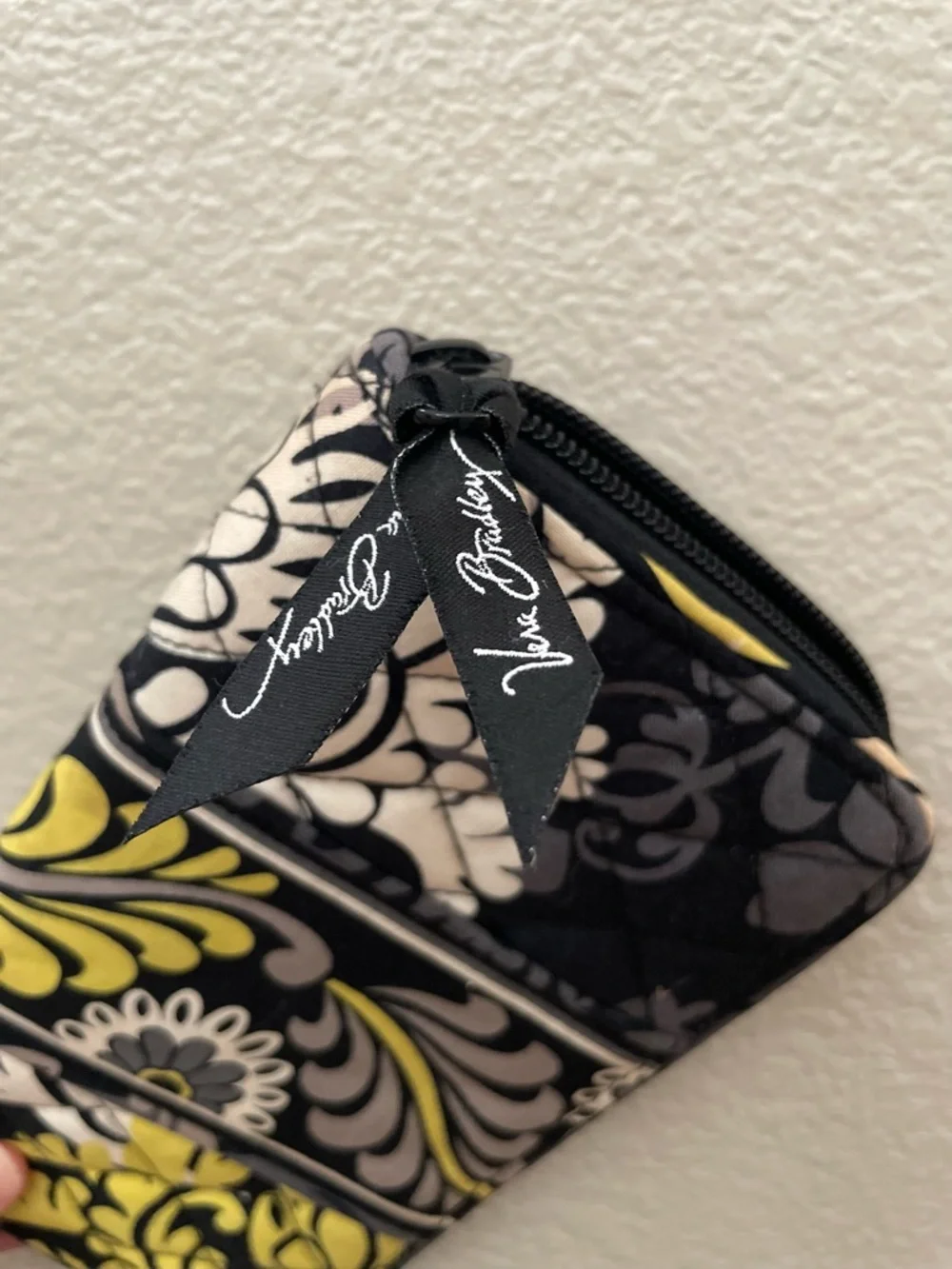 Vera Bradley Yellow and Black Quilted Wristlet - Picture 4 of 4